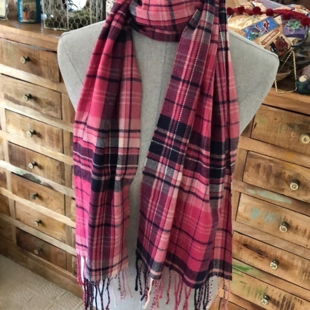 Pink plaid 100% cashmere Long fringed scarf